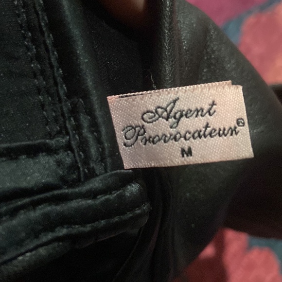 Agent Provocateur Kickers forever (Vintage) leather knickers with suspenders - Picture 7 of 8